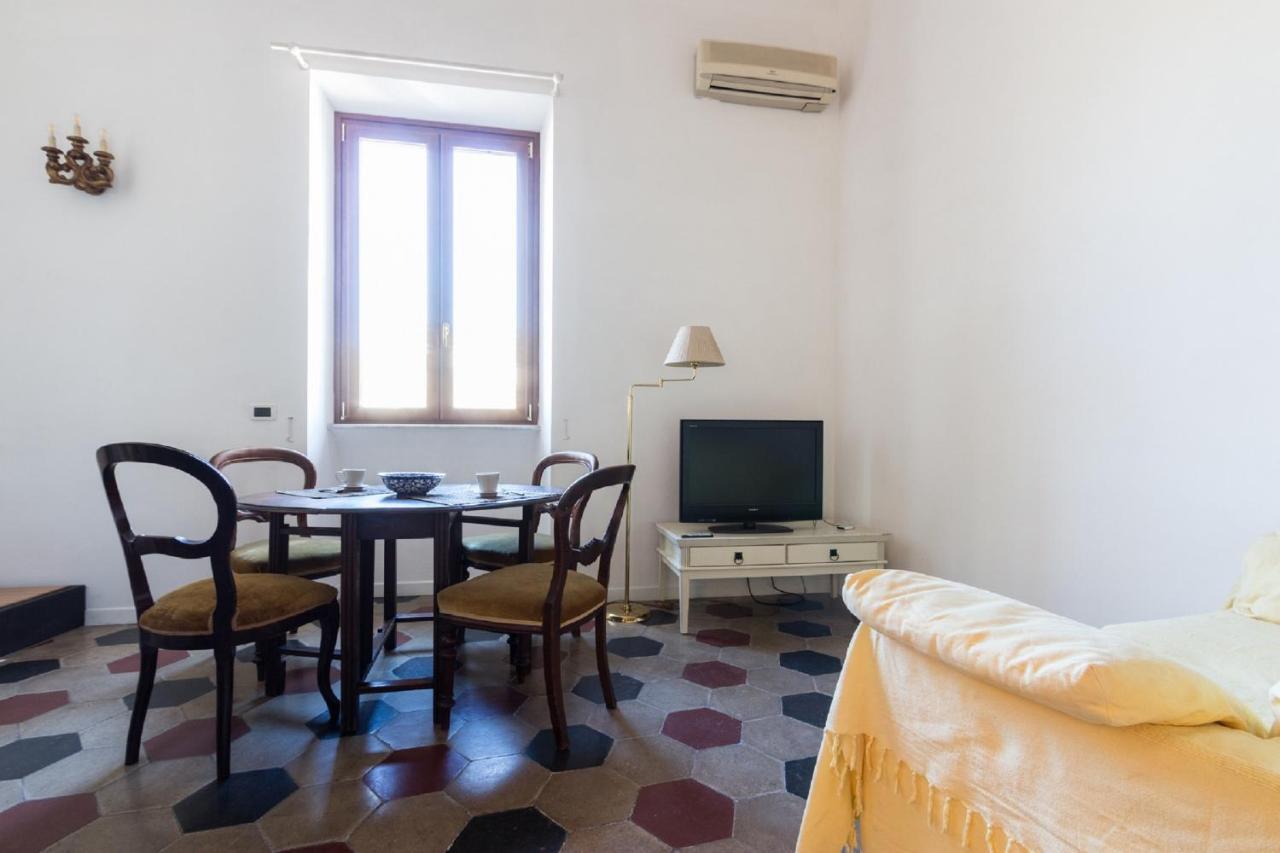 Sunny Apartment Navona Square روما المظهر الخارجي الصورة